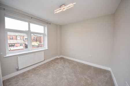 3 bed House - Terraced for Rent - Photo 4