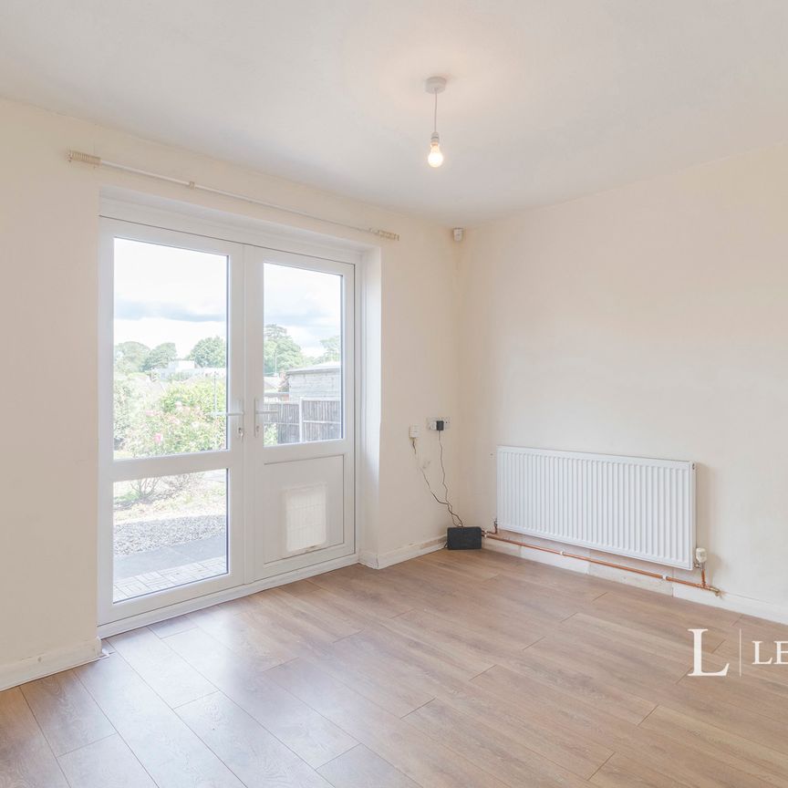 3 bedroom bungalow to rent Kilburn Avenue, Oadby, Leicester, Leicestershire, LE2 - Photo 1