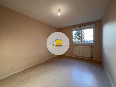 Location Appartement 3 pièces 66m² ST BONNET DE MURE 69720 - Photo 5