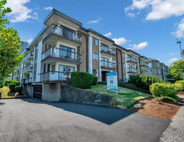 FERNDALE COURT | 5130 Irving Street, Burnaby - Photo 1