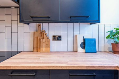 INCREDIBLE STUDENT PROPERTY, Lincoln, Charles Street West - Photo 3