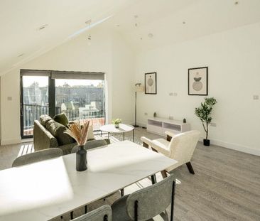 Cuckoo Hall Lane, London - Photo 6