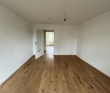 Ruhige Wohnung in Ebersdorf mit Einbauküche - Photo 1