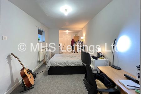 1 Bedroom Shared House for rent in Hanover Square - Photo 2