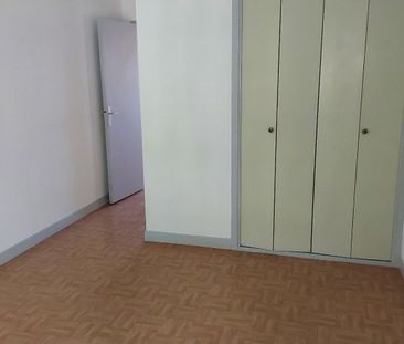 Location Appartement 3 pièces 74m² NARBONNE 11100 - Photo 3