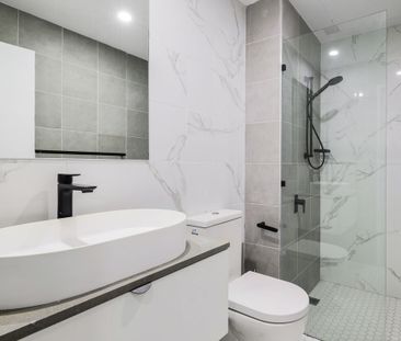 Executive Living with City Views - Photo 6