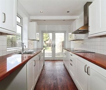 Russell Street, Sutton-In-Ashfield NG17, Property for rent - Photo 4