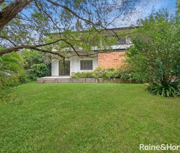 Spacious 5-Bedroom Residence in Prime St Lucia Location - Photo 5