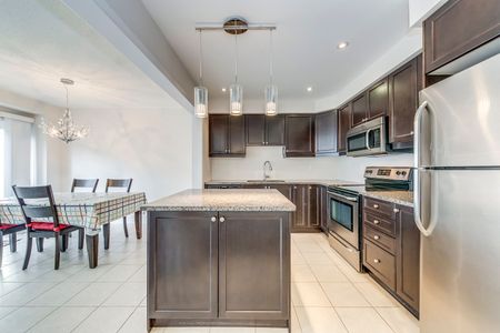 For Lease - 3002 Preserve Drive Unit# 5, Oakville, Ontario - Photo 4