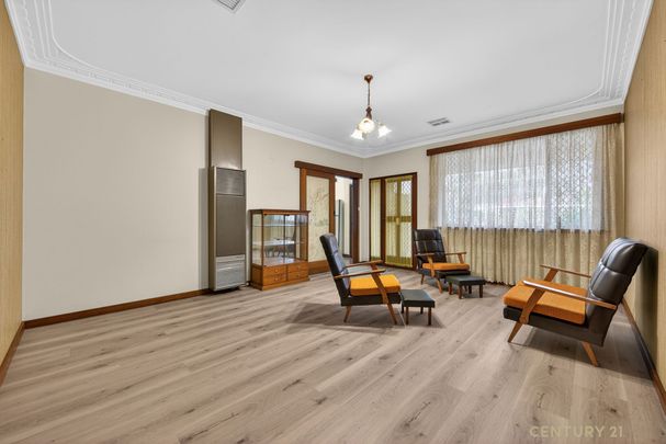 Well Presented, Great Location! - Photo 1