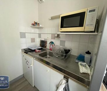 Location Appartement 1 pièce 23m² POITIERS 86000 - Photo 3