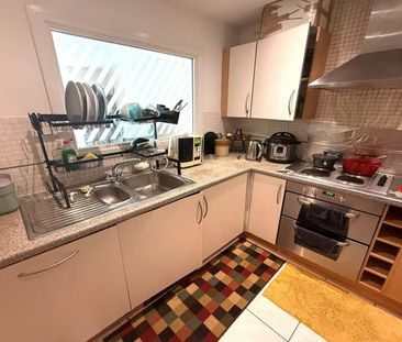 2 Bedroom Apartment To Let - Photo 6