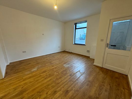 Moor Road, Chorley - Photo 1