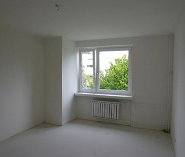Entspannen mit Ausblick: 3-Zimmer-Wohnung mit Loggia - Foto 2