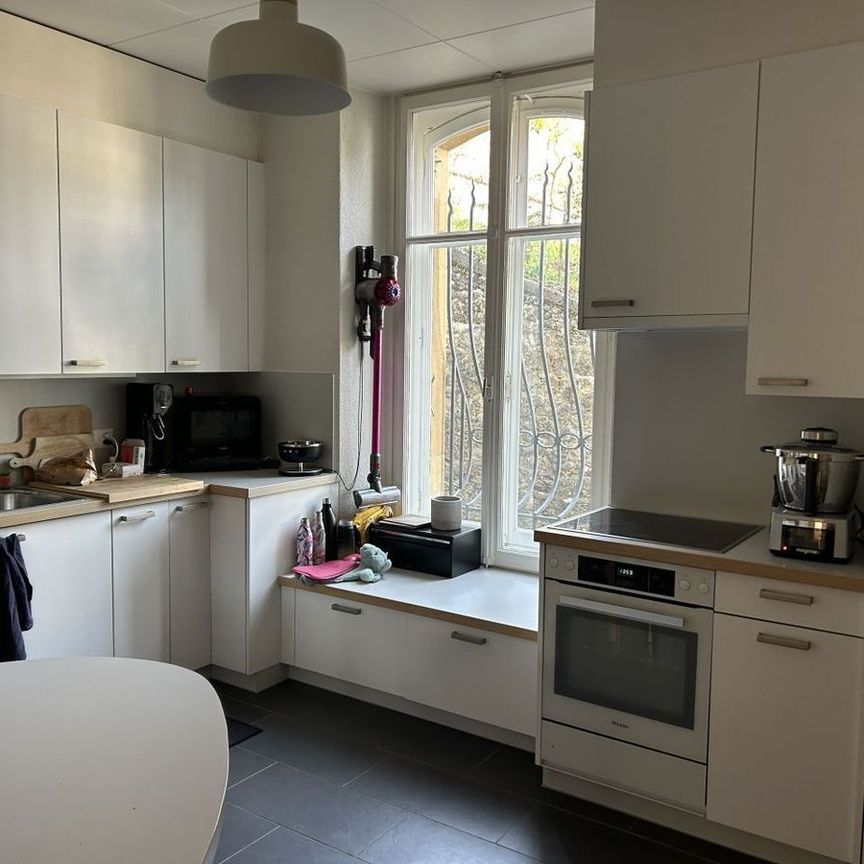 For rent – Superbe Apartment 4.5 rooms in Neuchâtel - Foto 1