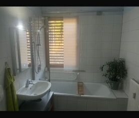 Modernes Wohnen im Holzhaus! 3 Raumwohnung mit Balkon & Carport! - Photo 5