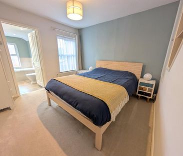 2 bedroom terraced house to rent - Photo 4