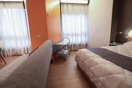 Via Ippolito Nievo, Milan, Lombardy 20145 - Photo 5