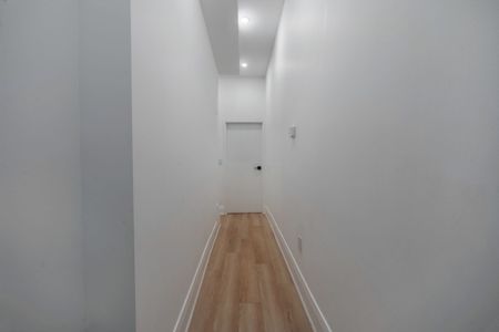 For Lease - 2555 Dundas Street Unit# Main Floor, Toronto, Ontario - Photo 3