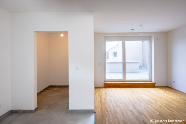 Dachgeschosswohnung mit Weitblick - Photo 1
