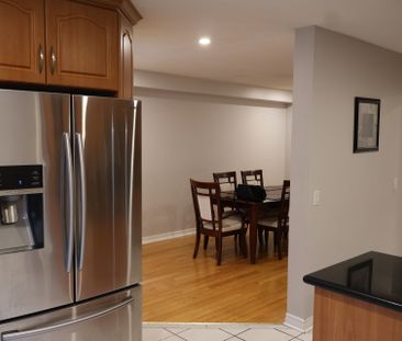 For Lease - 12 Wessenger Drive, Barrie, Ontario - Photo 6