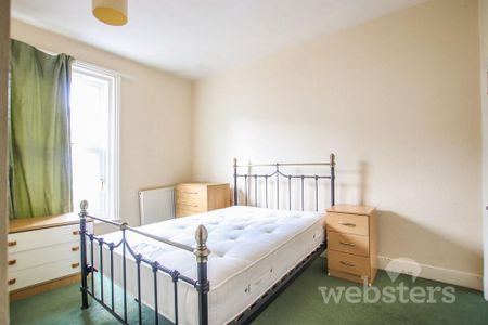 4 bedroom house to rent - Photo 3