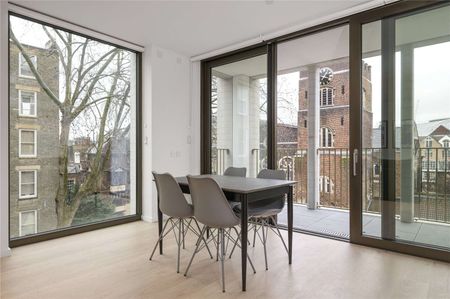 A stunning 2 bedroom apartment located on the third floor of this development in a prime position on the historic Bartholomew Close, EC1A. - Photo 3