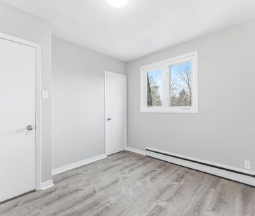 For Lease - 2320 Hixon Street Unit# 4, Oakville, Ontario - Photo 3