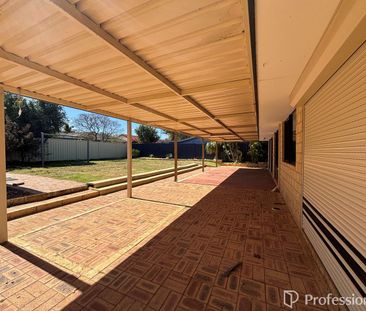3 Mugana Crescent, Waggrakine, WA 6530 - Photo 1