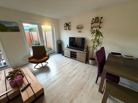 Te huur: Huis Kasteelpad in Hellevoetsluis - Foto 2