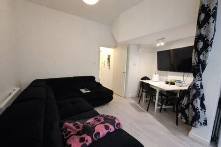 1 Bed Flat, Hilsea Street, E5 - Photo 2
