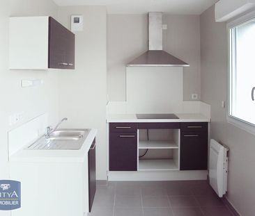 Location Appartement 2 pièces 48m² LAVAL 53000 - Photo 6