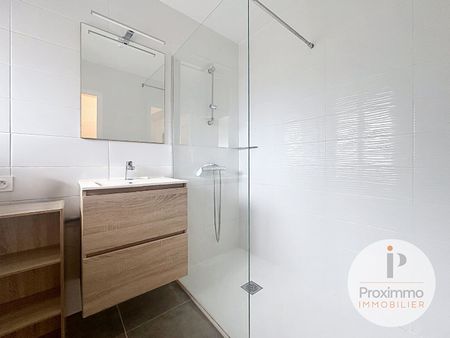 Location Maison 3 pièces 94m² - Photo 2