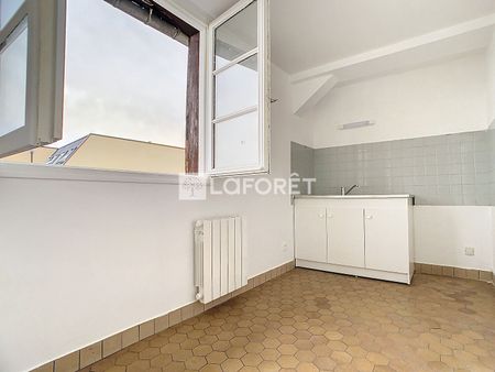 Apartment - Photo 2