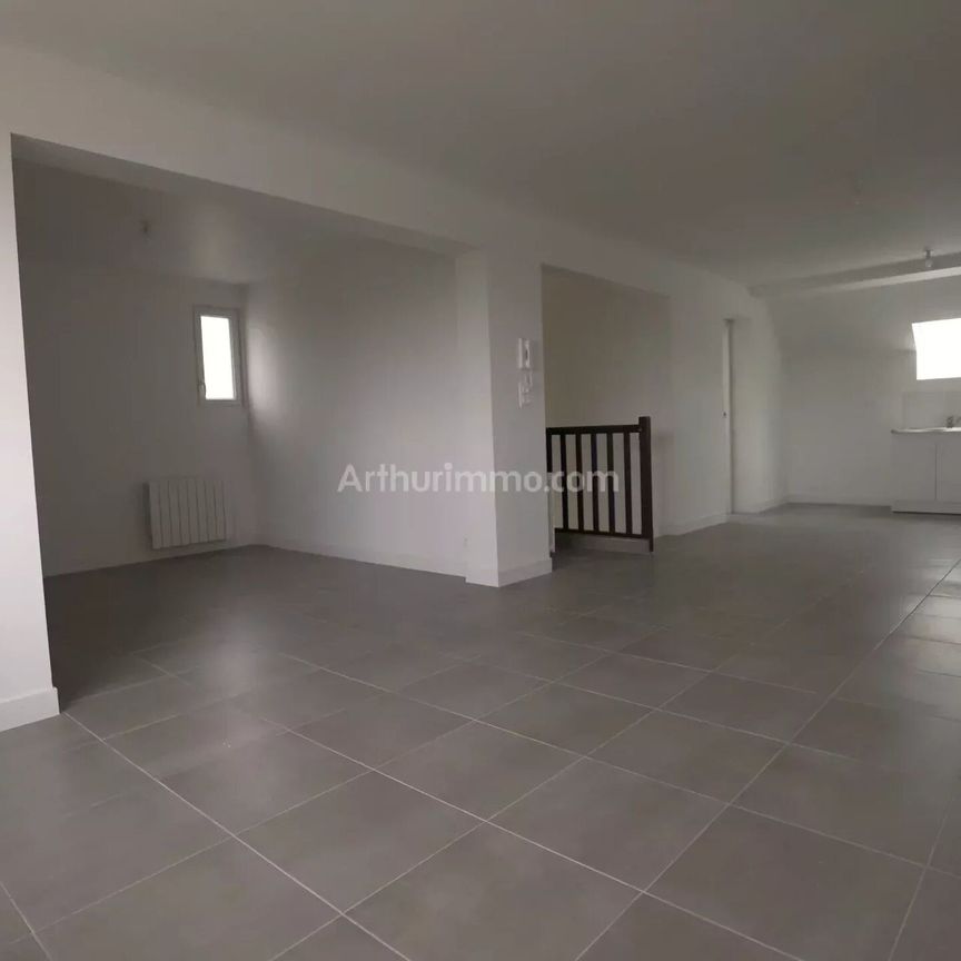 Location Appartement 3 pièces 80 m2 à Ballainvilliers - Photo 1