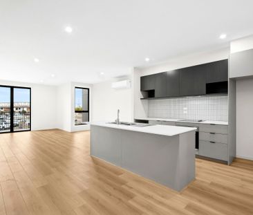 Reverse Living - Brand New Designer Townhouse - Photo 3