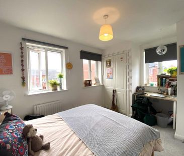 Beatrix Place, Horfield, Bristol, BS7 0AE - Photo 2