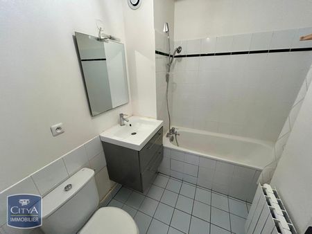 Location Appartement 2 pièces 49m² VOISINS LE BRETONNEUX 78960 - Photo 4