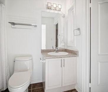For Lease - 247 Beechtree Crescent, Oakville, Ontario - Photo 6