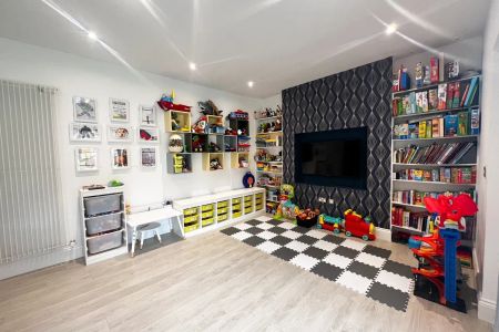Hudson Avenue - Photo 2