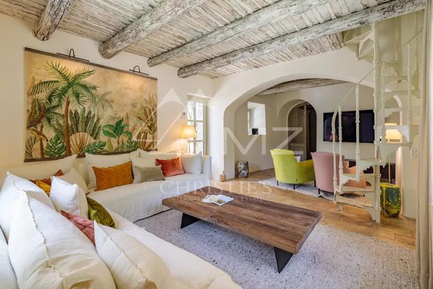 Luberon - Propriété raffinée avec court de tennis - Photo 1