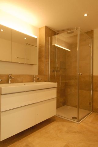 3.5 Zimmer, 81 m², 6. Stock - Photo 4