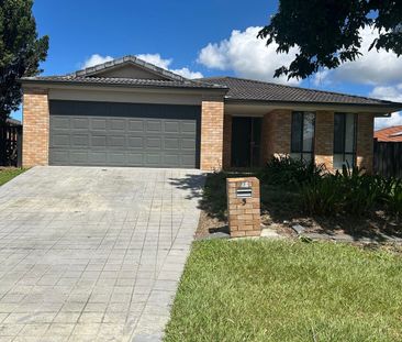 Spacious family home in quiet street! Rent increasing to $690 in Oc... - Photo 6