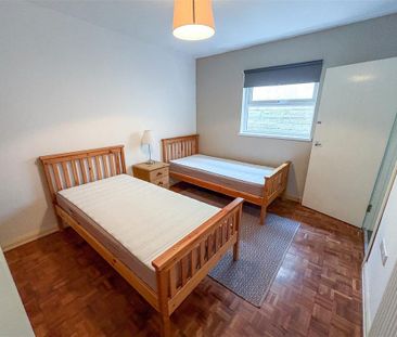 4 bedroom property to rent - Photo 5