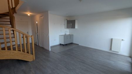 location Appartement T3 DE 59.7m² À CERGY - Photo 3
