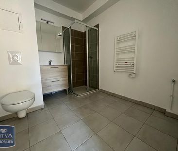 Location Appartement 2 pièces 38m² MONTFAVET 84140 - Photo 3