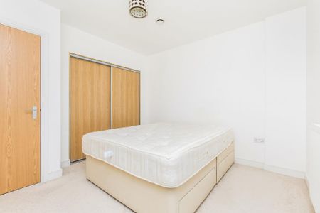 1 bedroom flat to rent - Photo 4