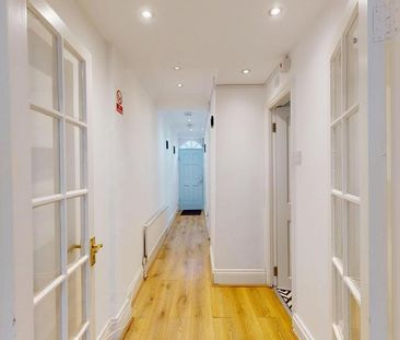 Studio to rent - Photo 6