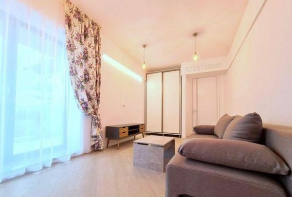 Piata sudului vacaresti delta city - Fotografie 1