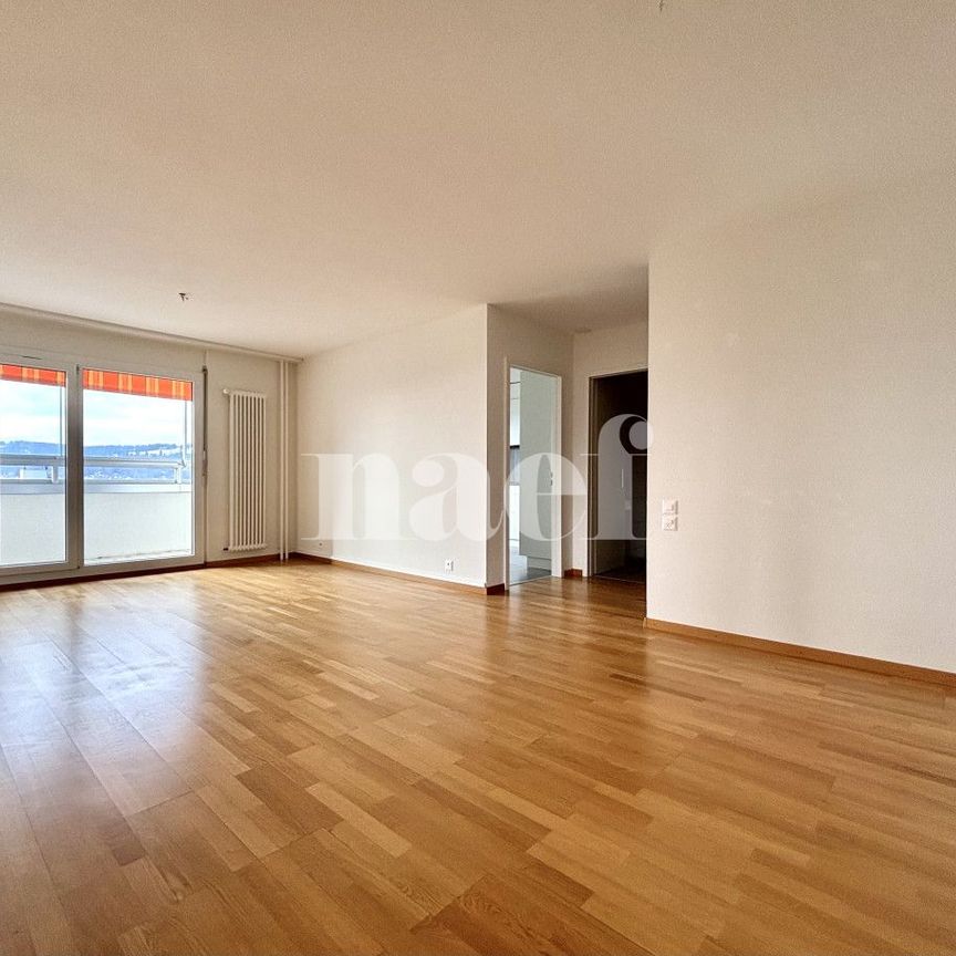 Appartement de 4.5 pièces avec une belle vue dégagée - Foto 1